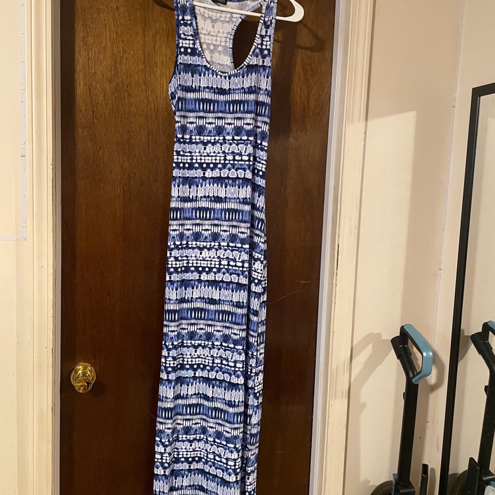 Derek Heart Blue and White Sleeveless Maxi Sundress